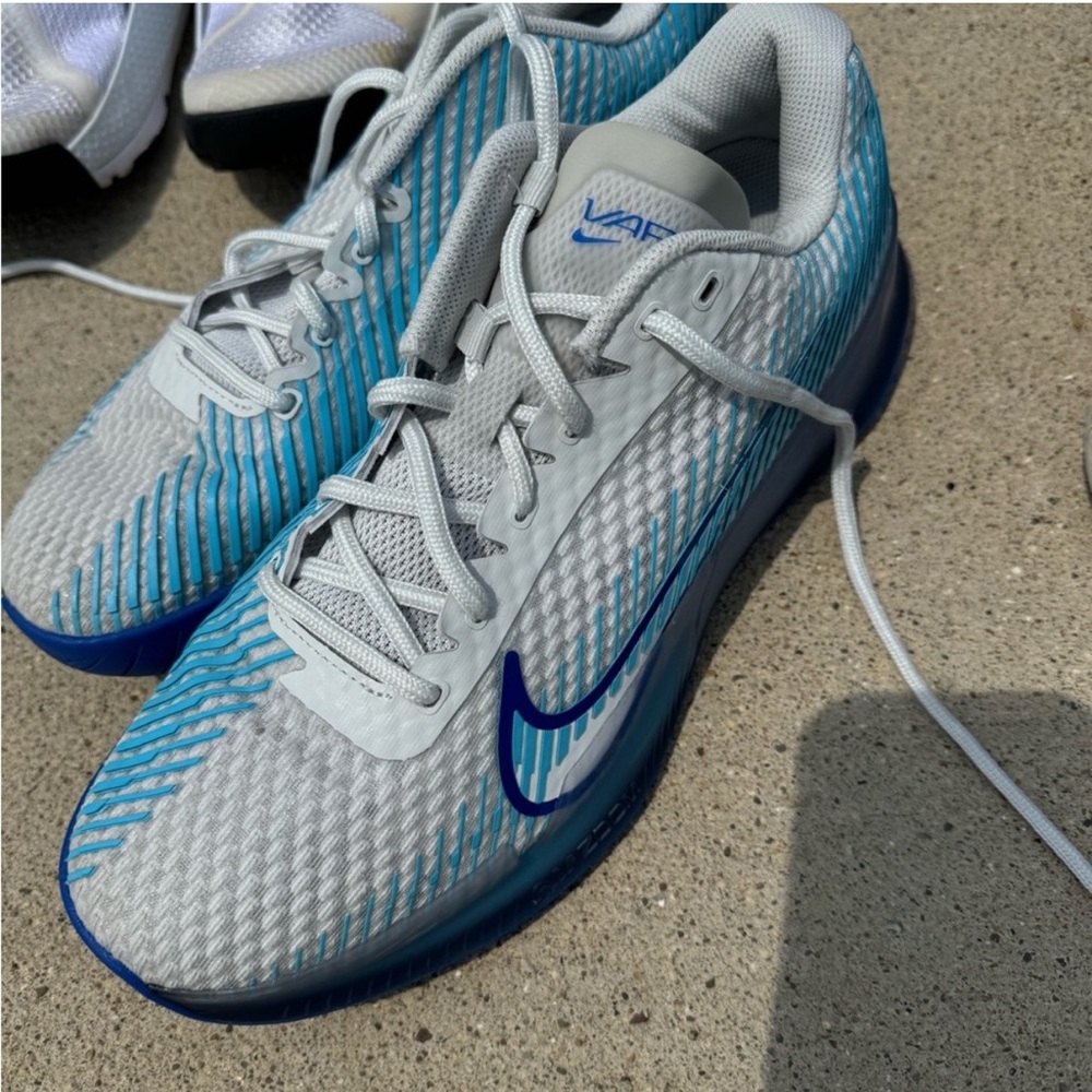 Nike Zoom Vapor 11 Hard Court Tennis Shoe